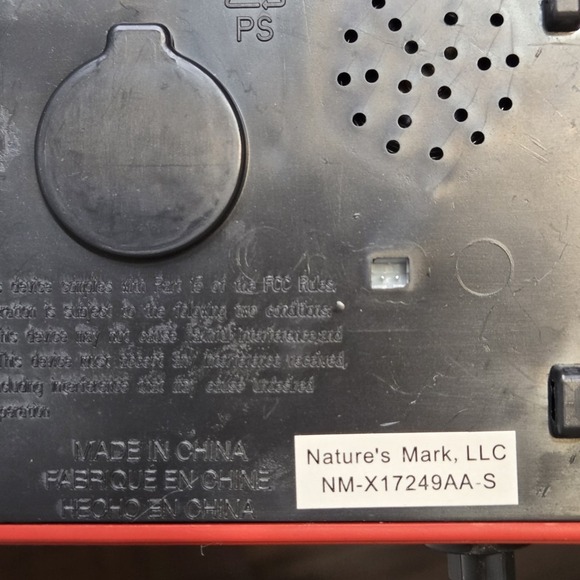 Vintage Animated Musical Christmas Village Scene TV Retro Red Decor Working - Picture 9 of 9